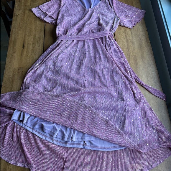 NWT BloomChic Dress - Picture 2 of 7